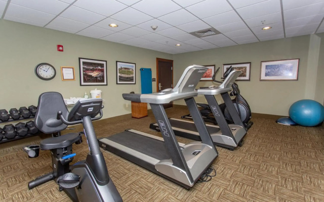 Staybridge Suites Bowling Green by IHG