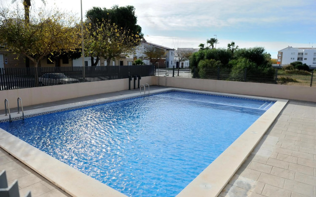 Apartamento Amplio. Vistas A La Playa