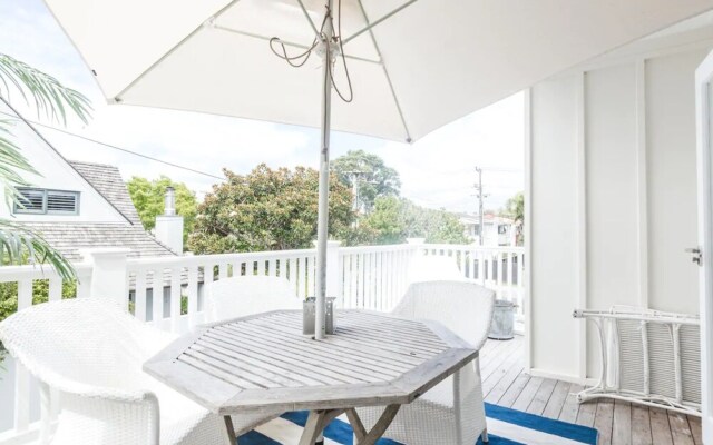 Stunning And Modern 4 Bedroom Townhouse Near Kohi Beach