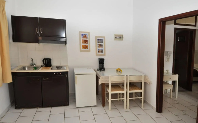 Pennystella Apartments