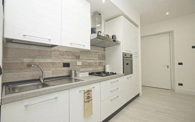 JOIVY Stylish 3-bed flat near the Genoa Aquarium
