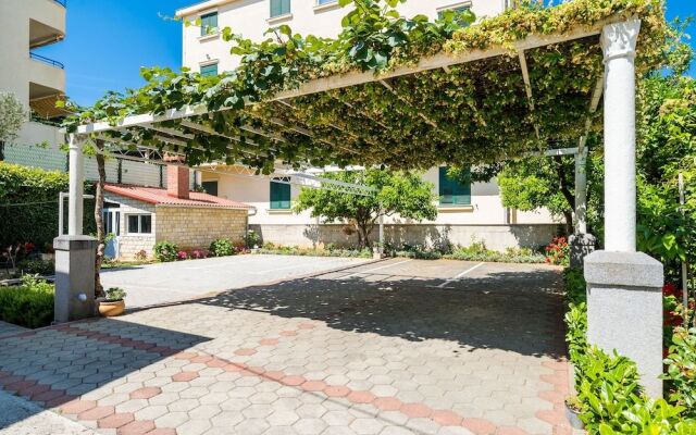 Apartments Radulovic