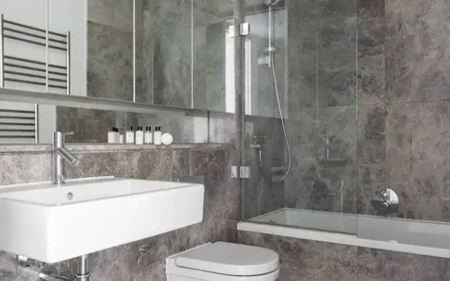 Jeffrey's Place by Onefinestay