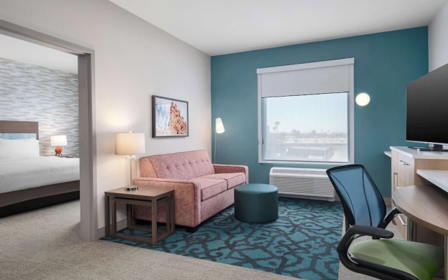 Home2 Suites BY Hilton Phoenix Midtown