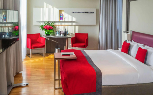 Mercure Warszawa Grand