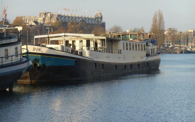 Hotelboat Iris