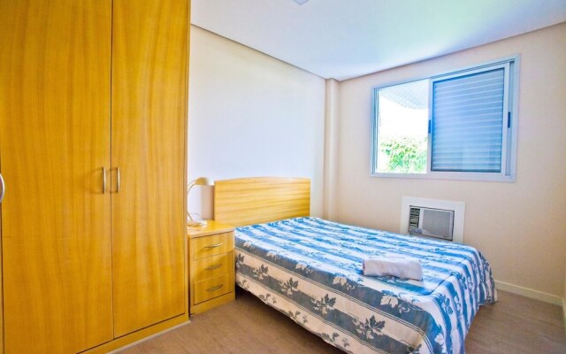 FL014 3 Bedroom Apartment By Senstay