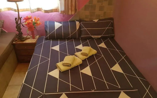 4 Seasons Beach Suites near Airport