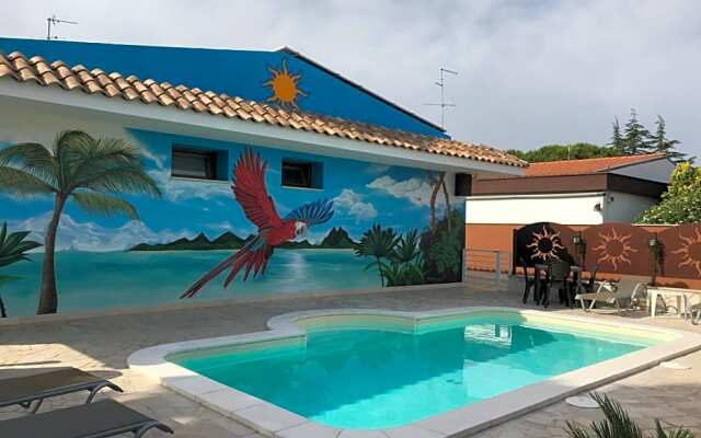 B&B Sun House