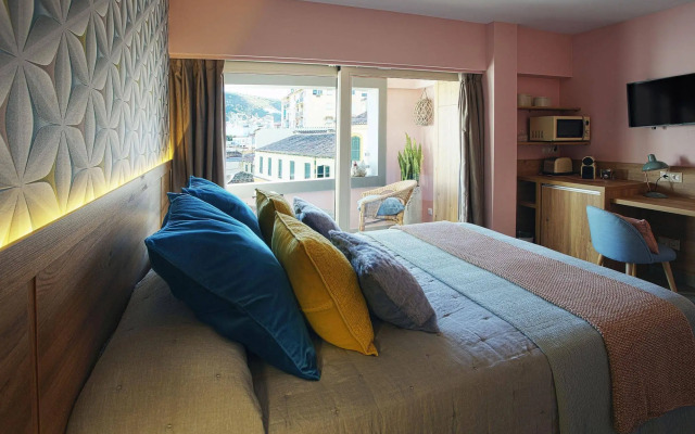 Alice Terrace Penthouse