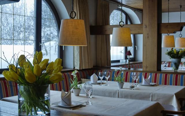 Konigshof Health & View "Gesundheitszentrum fur Naturheilverfahren"