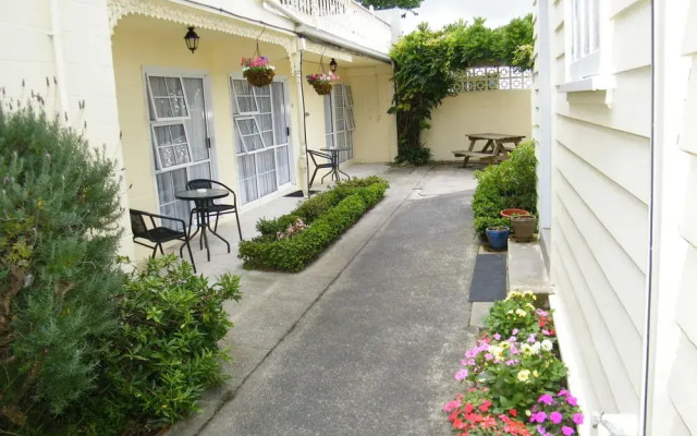 Colonial City Motel and Conference Centre