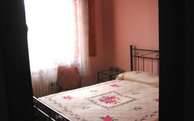 Bed & Breakfast Giardino Agritourist