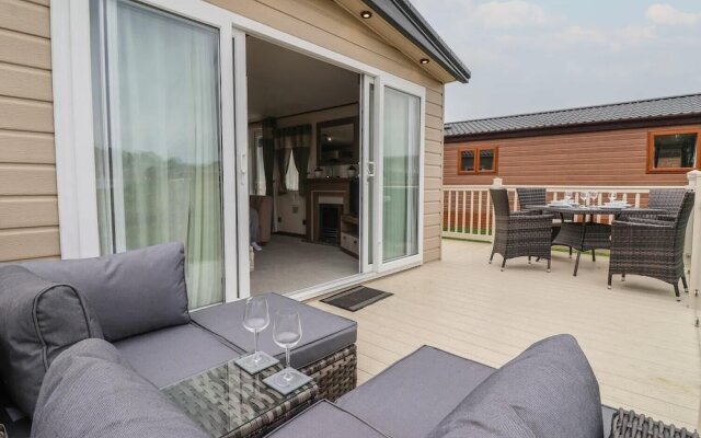 Whispering Willows 2-bed Lodge in Scarborough