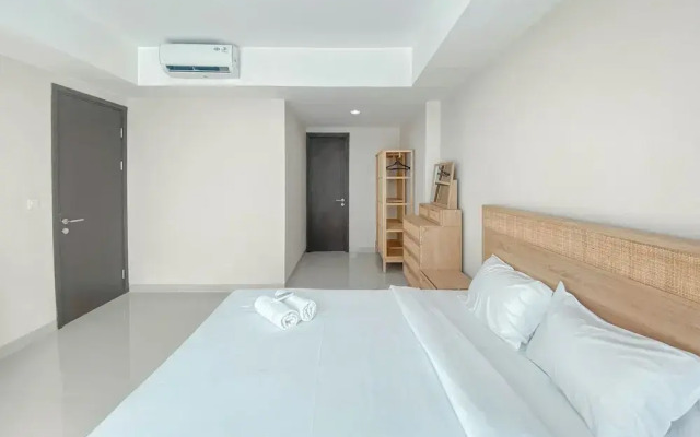 Spacious and Combined 1BR Apartment at Nine Residence