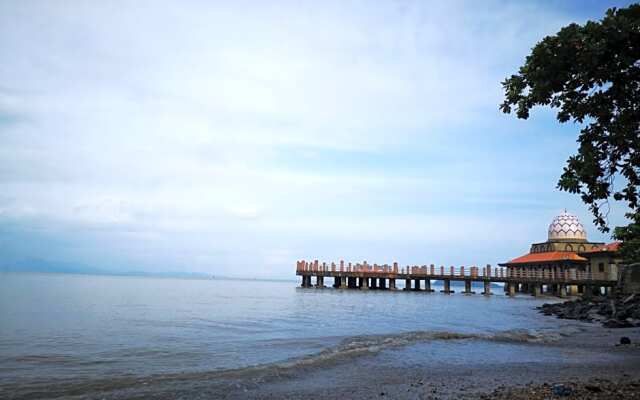 Putra Brasmana Hotel