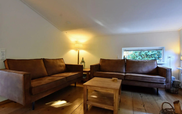 Attractive Bungalow With Sauna and hot tub