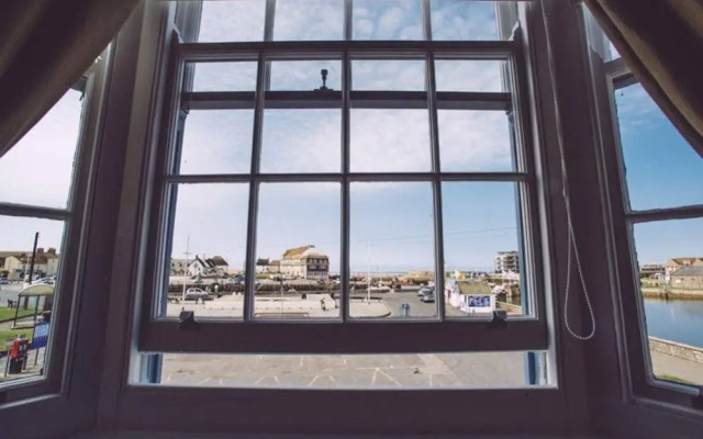 The George Inn