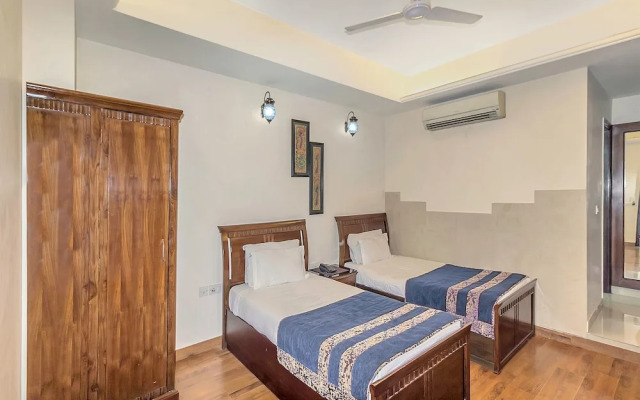 Fabhotel Clark Height