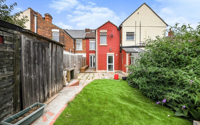 4br-10guests-parking-garden