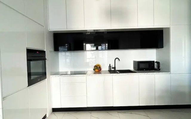 Lumina 3-room apart on Drewnowska