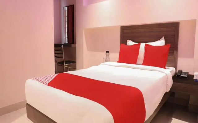 OYO 16428 Hotel Comfort Inn
