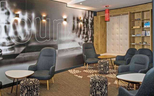 ibis Sheffield City