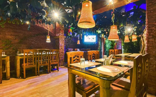FabHotel Dreamland