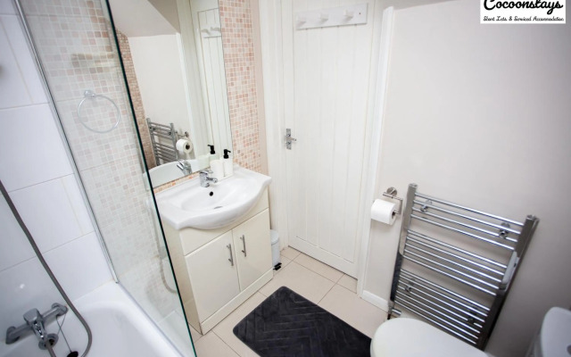 Cocooonstays Short Lets & Serviced Accommodation Hayes
