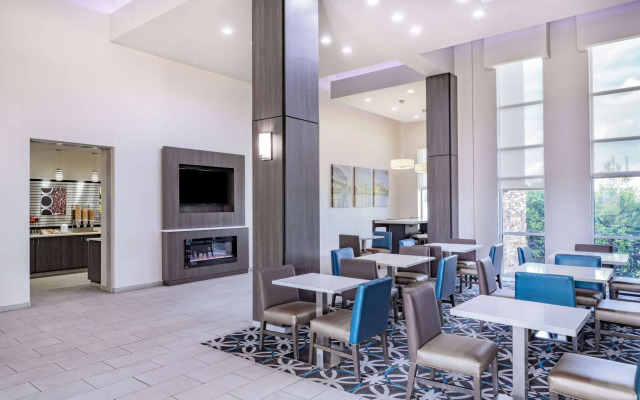 La Quinta Inn & Suites by Wyndham Chattanooga - East Ridge