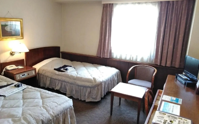 Hotel Sun Valley – Guest Rooms – Beppu
