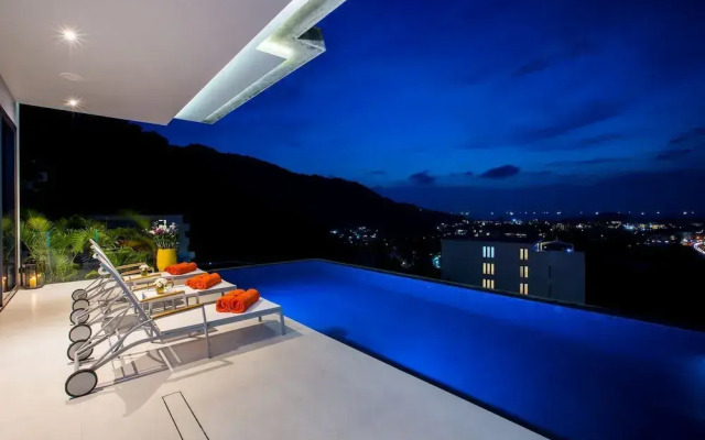 Villa Omari 5Bedroom with Pool near Kata Beach