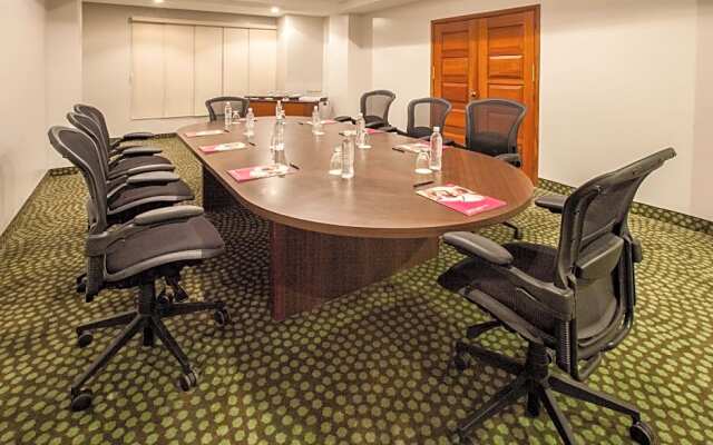 Crowne Plaza - Maruma Hotel & Casino