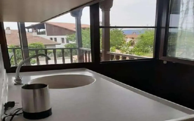 Moonhouse Apartments