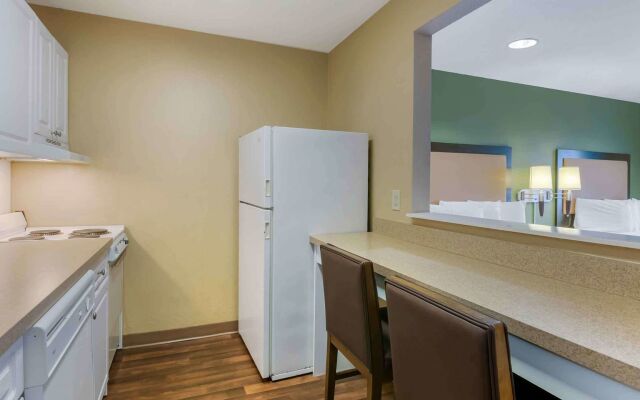 Extended Stay America Suites Orlando Theme Parks Vineland Rd