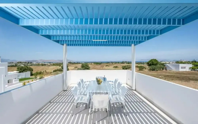Xenos Villa 6 With a Private Pool Near the sea