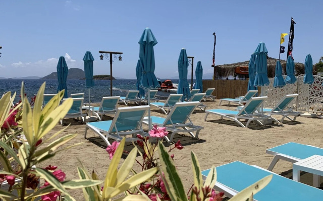 Peksimet Hotel