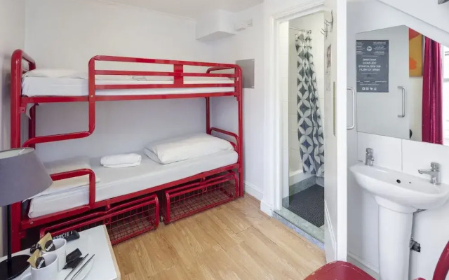 Astor Hyde Park Hostel - Adults Only