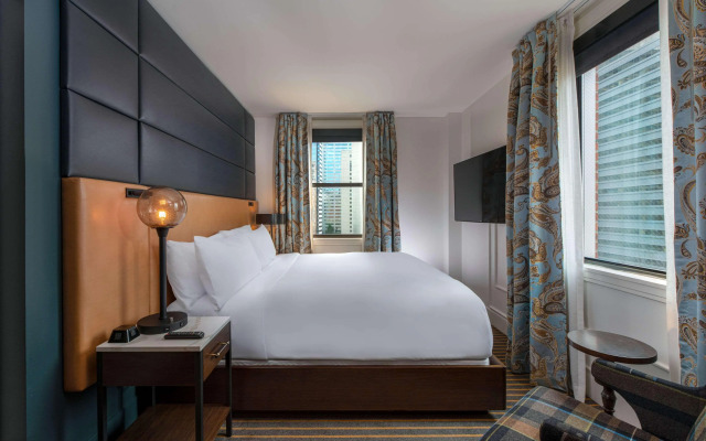Hotel Theodore Seattle Downtown, Tapestry by Hilton