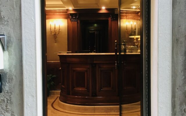 Bellevue Luxury Rooms – San Marco Luxury