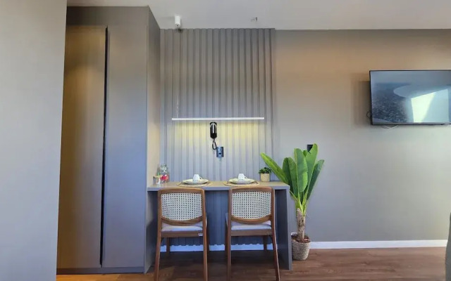 Makia Beach Muro Alto 104B by La Playa