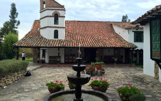 Hotel San Luis De Ucuenga