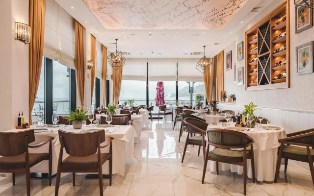 Kalamper Hotel & Spa