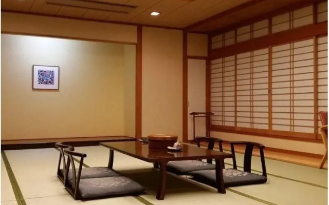 Hotel New Momiji