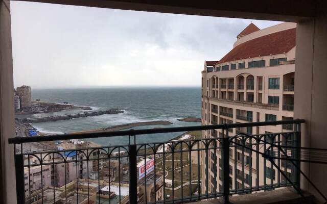 Apartment at San Stefano Grand Plaza