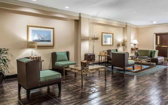 Regency Inn & Suites New London, Mystic