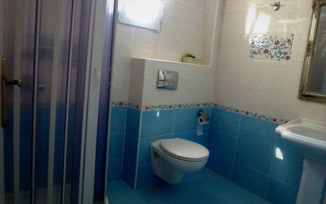 Atalos Hotel, Apartments & Suites