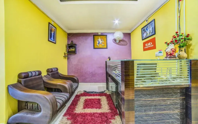 Hotel Royal Guest House by FabHotels