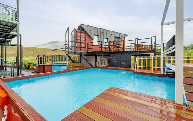 Gyeongju Edith Poolvilla & Pension
