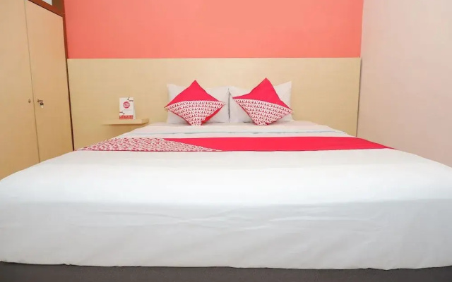 New Mira Hotel